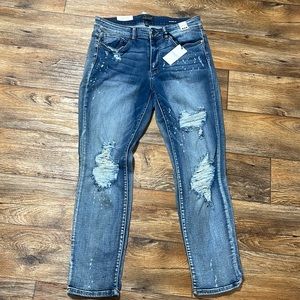 Judy Blue Boyfriend Fit Mid Rise Jeans